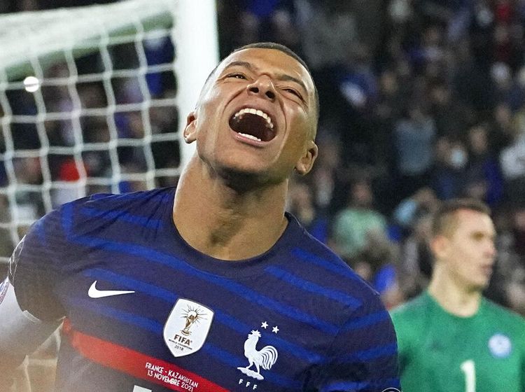 Momen-momen Hat-trick Bersejarah dalam Karier Kylian Mbappe