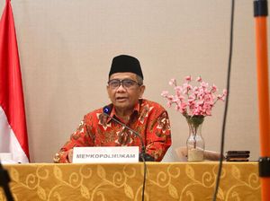 Horor Corona dan Dugaan Bisnis PCR Erick-Luhut di Mata Mahfud