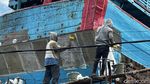 Nelayan Muara Baru Waspada Cuaca Ekstrem Selama Pancaroba