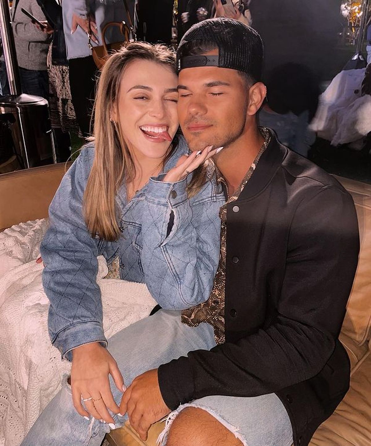 Shaggy va Daphne jinsiy aloqa