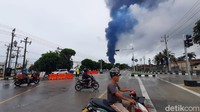 Sebanyak 80 warga mengungsi ke masjid dan aula kelurahan. Warga yang mengungsi merupakan yang tinggal di Kelurahan Lomanis. 
