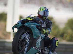 Persembahan Terakhir dari Suzuki untuk Valentino Rossi