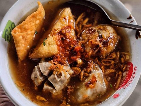 Bakso Malang yang Gurih Hangat Rp 15.000-an