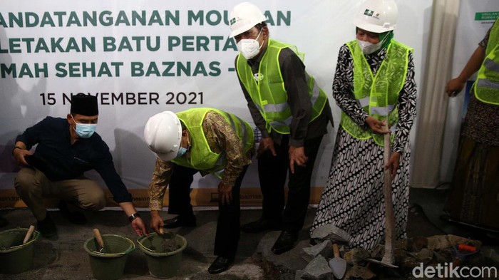 Baznas Bersama PBNU Bangun Rumah Sehat PBNU bersinergi dengan Badan Amil Zakat Nasional (Baznas) RI. Mereka membangun Rumah Sehat Baznas-NU.