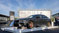 Untuk diketahui, BMW M5 CS adalah model top-of-the-range, performa tinggi baru dari BMW M. Mobil ini ditenagai mesin V8 4.4 liter yang menghasilkan 635 daya kuda. Foto: Dok. BMW