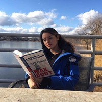 Berkat Dora, wanita 21 tahun tersebut mendapat penghargaan sebagai Best Young Actress Television dari Imagen Awrds dan Outstanding Performance in a Youth/Children’s TV Series dari NAACP Image Awards.Foto: Instagram @fatimaptacek