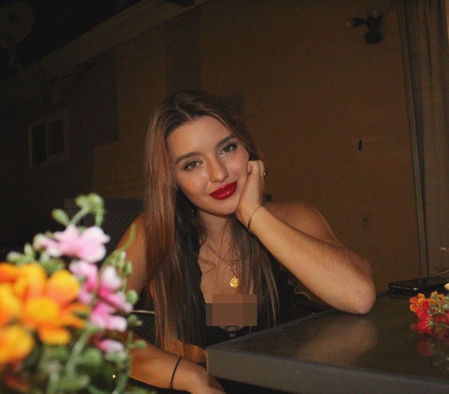 Meski mungkin wajahnya tidak terlalu familiar, Fatima sendiri sudah mendalami industri hiburan. Sebagai aktris cilik, ia sudah tampil dalam 70 iklan televisi bahkan jadi model di runaway.Foto: Instagram @fatimaptacek