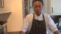 Jauh dari pemberitaan, ternyata ada seorang Warga Negara Indonesia (WNI) yang sukses di London, Inggris. Berkarir dan menetap di London, Budiono bin Sukim bahkan bergabung dalam MasterChef Inggris. Foto: Instagram/budiono_sukim