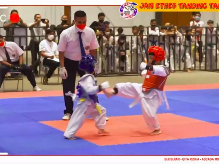 Jan Ethes ikut kejuaran taekwondo