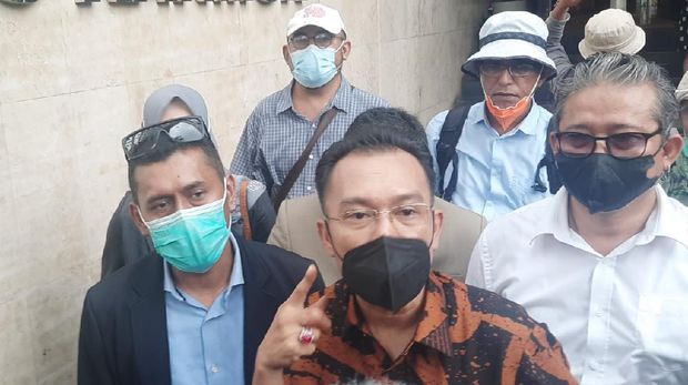 Jaringan Aktivis ProDem kecewa laporannya terhadap Luhut dan Erick Thohir ditolak polisi