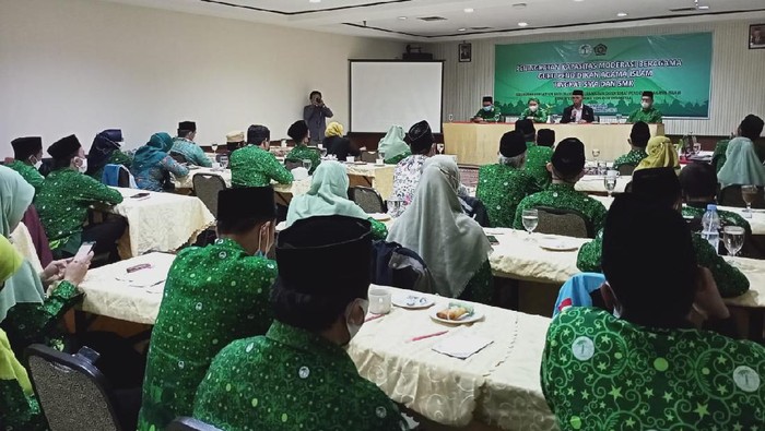 Kemenag Gandeng Pergunu Kuatkan Moderasi Beragama Kegiatan Peningkatan Kapasitas Moderasi Beragama Guru Pendidika Agama Islam Tingkat SMA dan SMK digelar oleh Kemenag dengan menggandeng Pimpinan Pusat Pergunu.