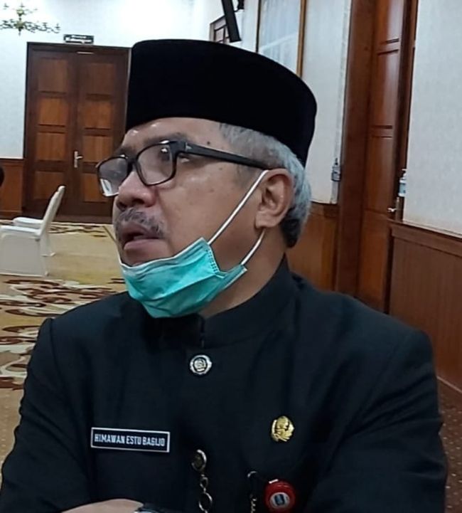 Kepala Dinas Tenaga Kerja dan Transmigrasi (Disnakertrans) jatim Himawan Estu Bagijo