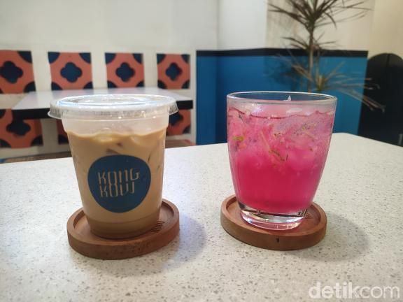 Kong Kow Coffee & Eatery: Ada Emie dan Lontong Sayur yang Autentik