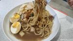 Ada Roti Kukus hingga Lontong Sayur Medan di Kafe Kekinian