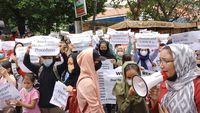 Pencari Suaka WN Afghanistan Kembali Demo Di Kantor UNHCR Jakpus