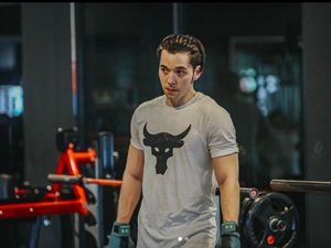 Stefan William Ditabrak Motor dari Belakang, Luka di Kaki