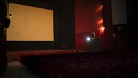 Saat Taliban menguasai Afghanistan pada tahun 1996, bioskop Ariana bersama dengan sejumlah bioskop lainnya ditutup dan terbengkalai. Bioskop Ariana kembali bangkit dari mati suri saat Taliban digulingkan dalam invasi pimpinan AS tahun 2001 silam. Diketahui, pemerintah Prancis membantu membangun kembali bioskop pada tahun 2004. Perginya Taliban membuat bioskop Ariana kembali menjadi hiburan yang kerap didatangi warga di Ibu Kota Afghanistan. Popularitasnya pun kembali bangkit.