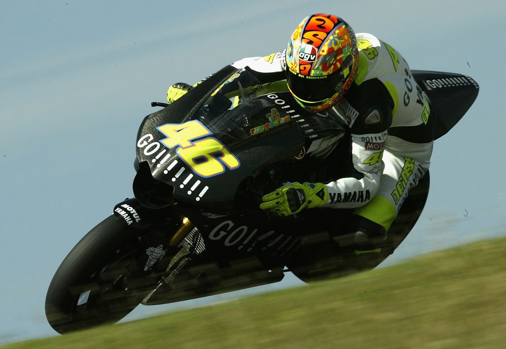 PHILLIP ISLAND, AUSTRALIA - FEBRUARY 17:  Valentino Rossi of Italy and the Yamaha Race Team in action during the Moto Gp testing session on February 17, 2004 at the Phillip Island Grand Prix track, Australia. (Photo by Robert Cianflone/Getty Images)