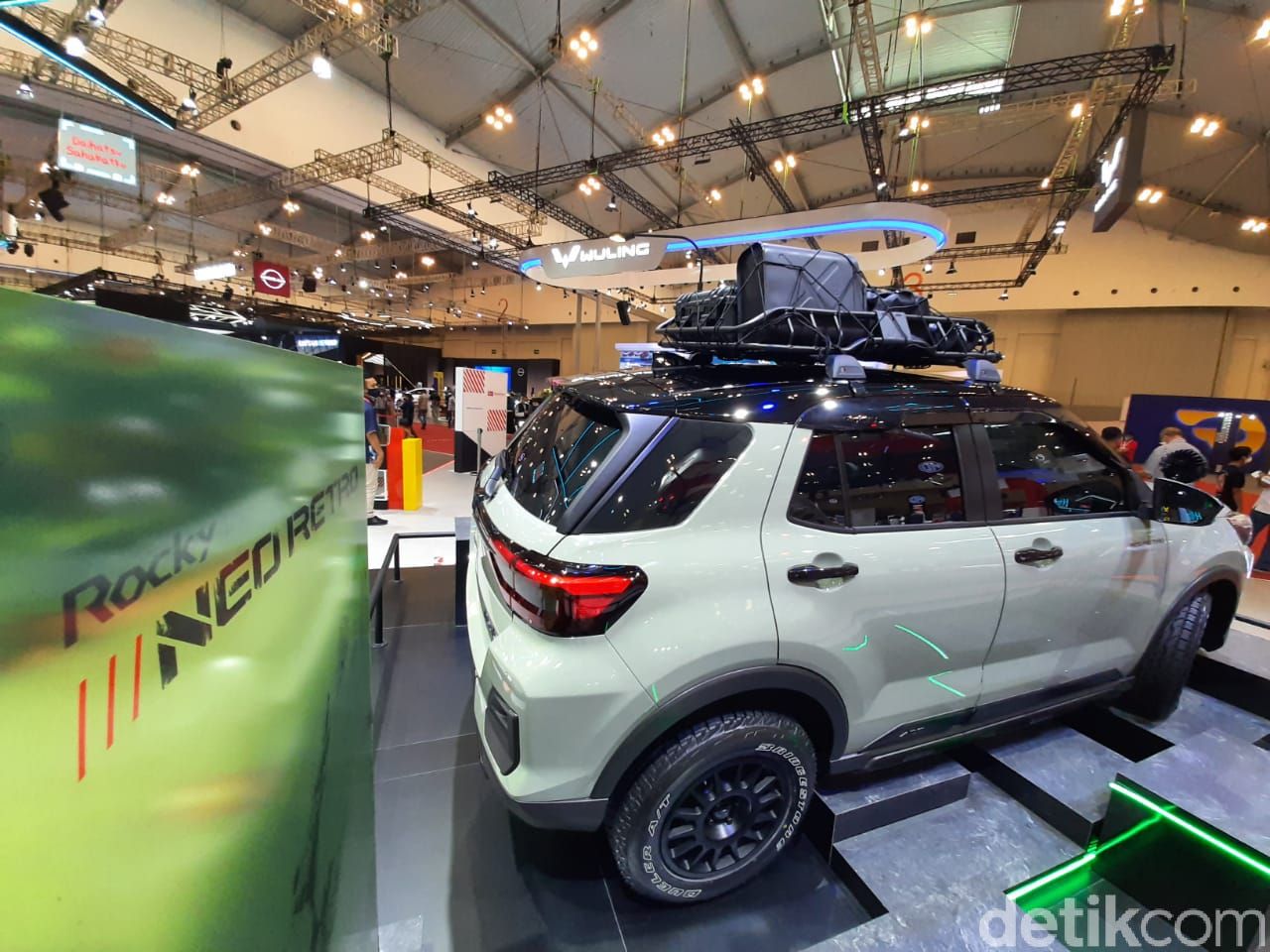 Daihatsu Rocky Neo Retro