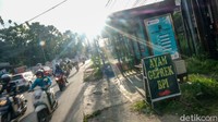 Halte ini dulunya sempat tidak terawat. Kini kondisinya berbeda usai ditata.