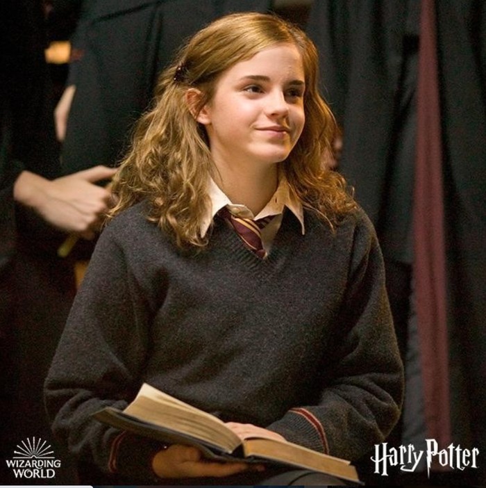 Si Cerdas Hermione Granger Saat Belajar