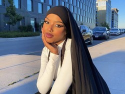 7 Foto Pesona Miss Somalia, Jadi Finalis Berhijab Pertama di Miss World 2021