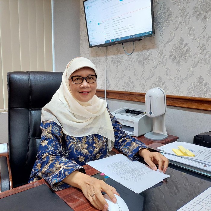 Koordinator Peneliti Unair, Prof Ni Nyoman Tri Puspaningsih