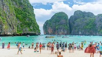Kawasan teluk ini berada di Taman Nasional Hat Noppharat Thara-Mu Ko Phi Phi, Thailand dan Maya Bay adalah bagian dari Phi Phi Leh, salah satu dari dua pulau utama Phi Phi di Provinsi Krabi. (iStock)