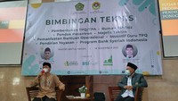 Sosialisasi tersebut meliputi : Pembentukan Taman Pendidikan Al Quran ( TPQ) , Taman Pendidikan Agama (TPA) , Rumah Tahfidz, Pondok Pesantren, Majelis Taklim, ID Masjid, Sertifikasi Arah Kiblat, Pemanfaatan bantuan operasional serta insentif bagi guru TPQ , Pendirian Yayasan, dan lain- lain.