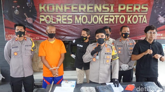 pembacokan di mojokerto