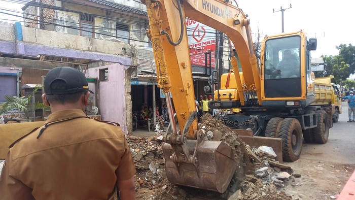 Pembongkaran rumah di Tangerang untuk pelebaran jalan (Khairul-detikcom)