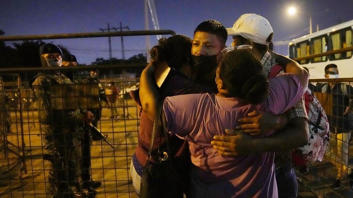 Penjara Ekuador Kerusuhan penjara yang mematikan, di Guayaquil, Ekuador.