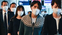 Dilansir dari BBC, Putri Mako meninggalkan Jepang bersama suaminya pada hari Minggu sebelum mendarat di New York City untuk memulai hidup baru di Amerika Serikat. Terlihat Putri Mako dan suaminya berjalan melewati wartawan yang menunggu di Bandara Internasional Haneda Tokyo sebelum menaiki penerbangan ANA.  