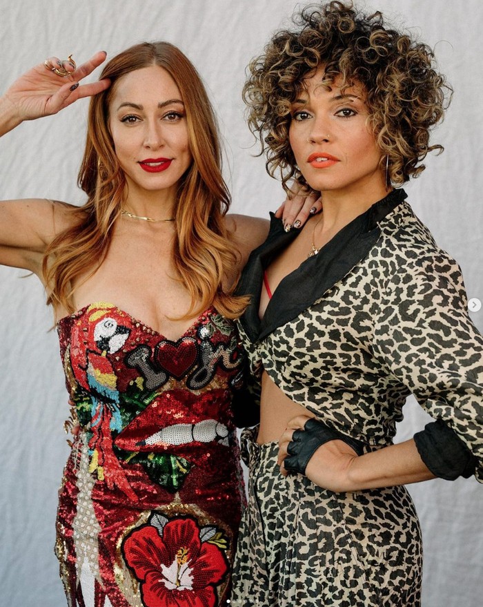 Fakta Sophia Urista, Vokalis Brass Against yang Kencingi Penonton