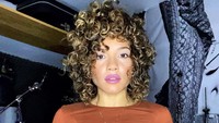 Sophia kini berusia 36 tahun dan berkarir di dunia musik. Dok. Instagram