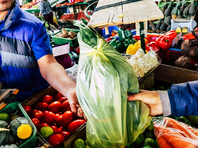 Beri Tips Hemat Belanja Rp 50.000 Seminggu, Pria Ini Dinyinyirin Emak-emak