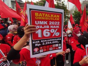 Tawar Upah Minimum Bisa Naik 5%, Buruh Ancam Demo Gede-gedean!