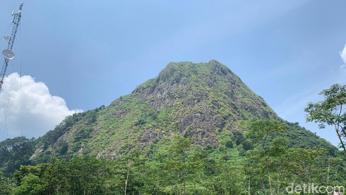 Gunung Batu Jonggol Gunung Batu Jonggol