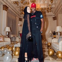 Maria Zulay Salaues baru saja merayakan ulang tahunnya ke-28. Di media sosialnya, sang pesepak bola Paul Pogba mengunggah foto sang istri dengan hijab. Foto: dok. Twitter