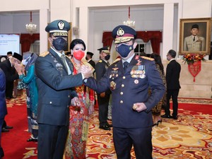 Kapolri Beri Selamat ke Jenderal Andika: Semoga Sinergi TNI-Polri Makin Kuat