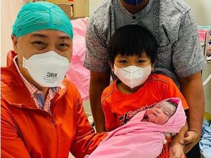 Lahirkan Bayi Kembar Beda 6 Tahun Berbuah Manis, Ini Persiapan Pasutri Sumenep