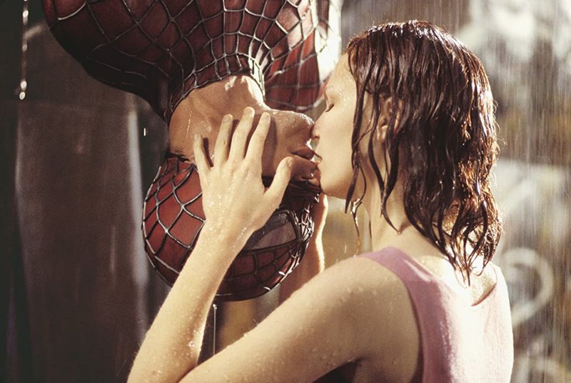 Ingat adegan ciuman di Spider-Man?  Kirsten Dunst membagikan prosesnya