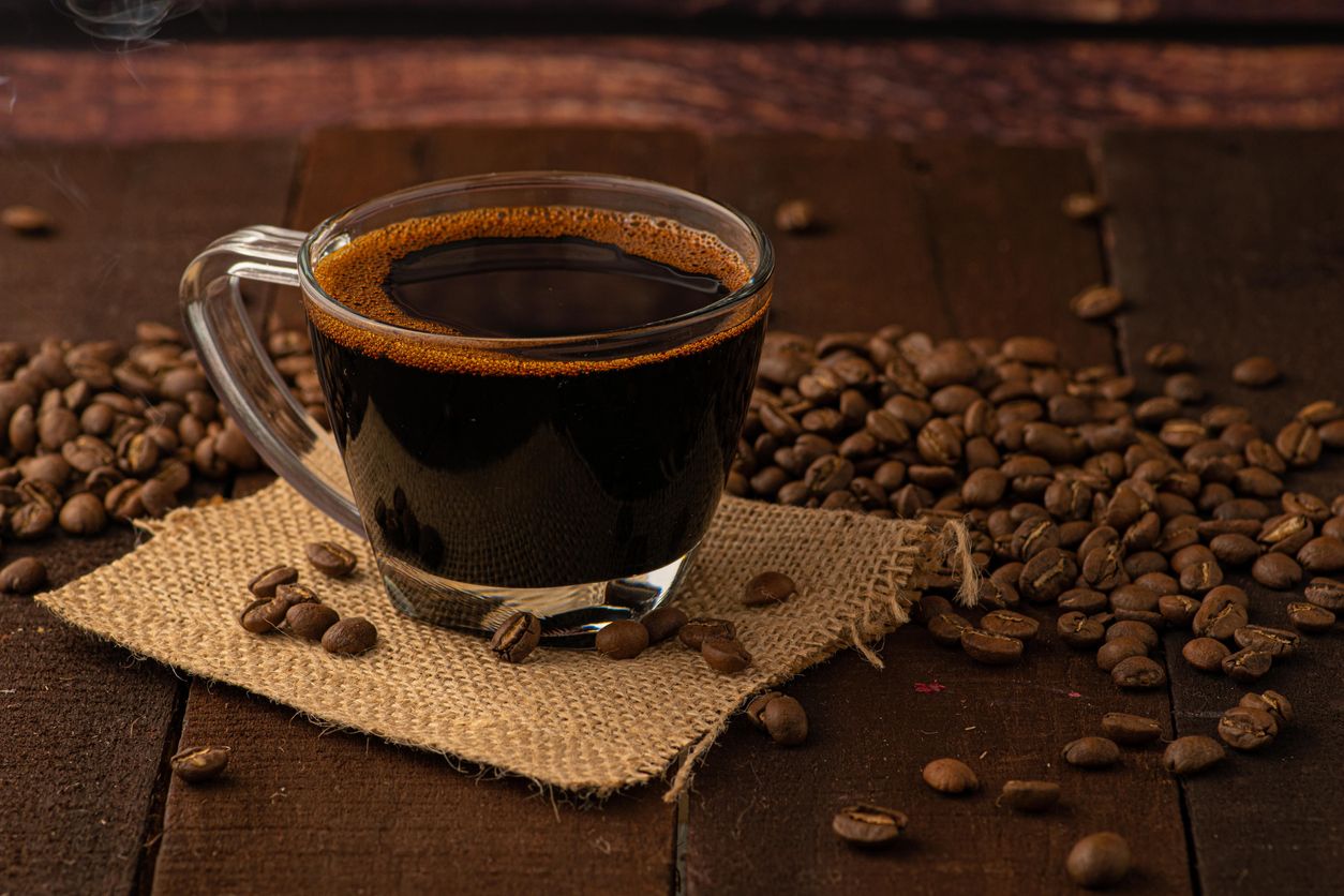 Kopi 'Cold Brew' vs Kopi Panas, Mana yang Lebih Tinggi Kafeinnya?