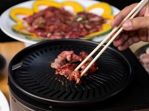 Restoran ini Kenakan Biaya Sumpit Saat Makan di Tempat