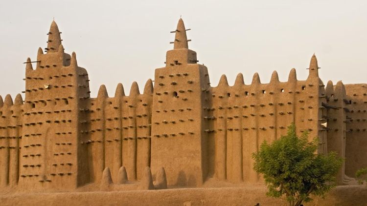 Wujud Masjid yang Dibangun dari Lumpur di Mali, Menakjubkan!