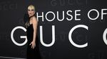 Lady Gaga Sexy In Black di Premiere House of Gucci