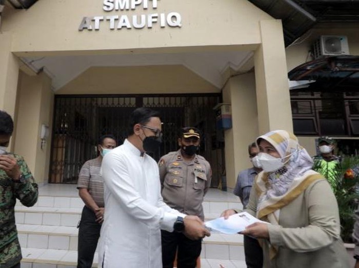 Pemkot Bogor ambil alih proses KBM sekolah SD-SMP Attaufiq