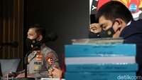 Polisi mengungkap keduanya memiliki peranan di dalam kelompok teroris Jamaah Islamiyah (JI).