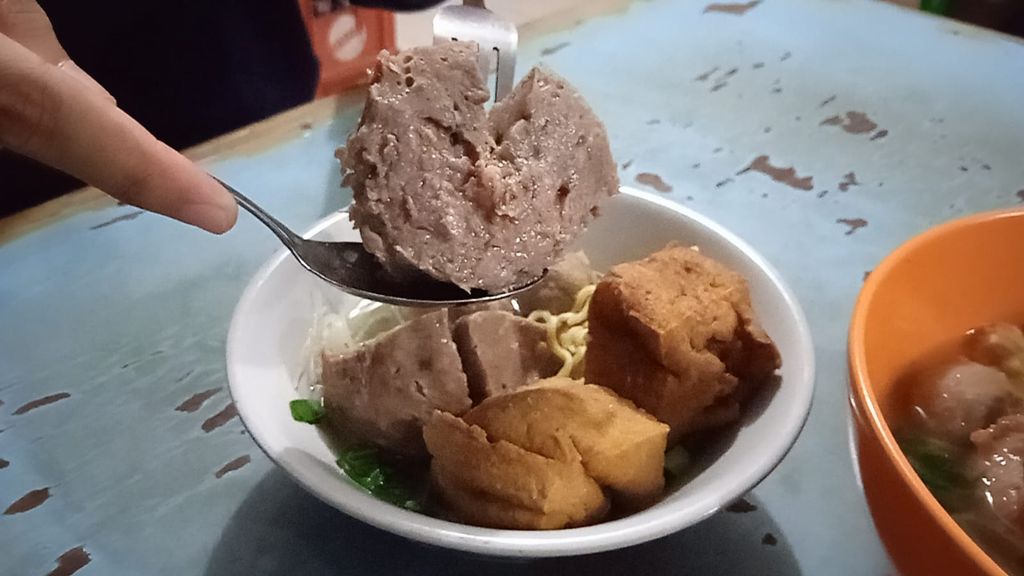 Bakso Reog: Bakso Viral di Bogor yang Bisa Habiskan 1 Kuintal Daging per Hari