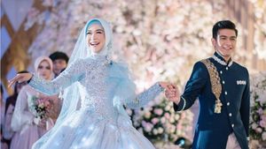 Adu Gaya Ria Ricis dan Rachel Vennya Pakai Gaun Menyala Saat Menikah